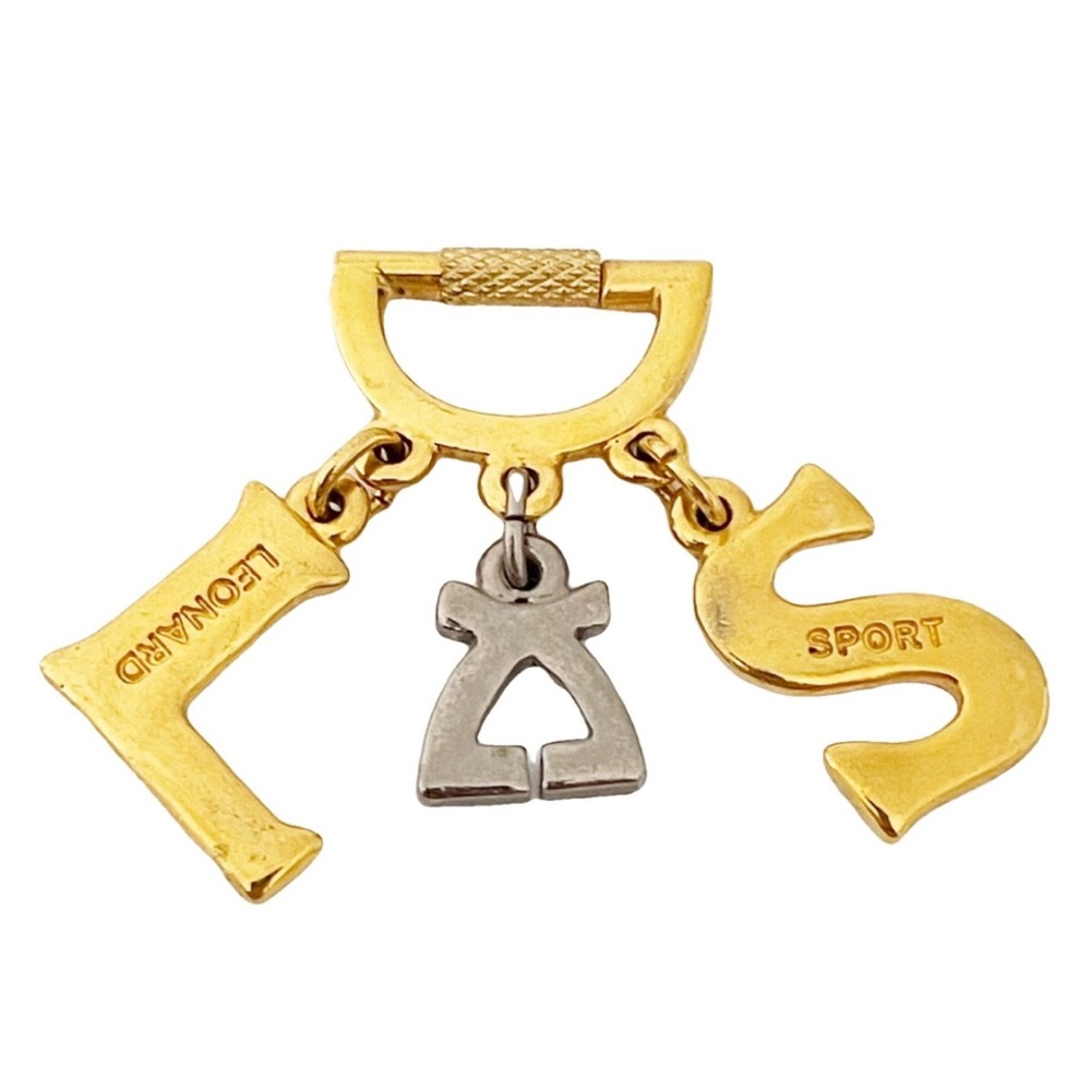 Leonard Paris sport key charm logo